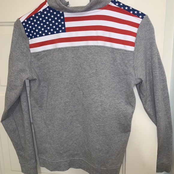 Child’s Large Vineyard Vine Quarter-Zip - Picture 3 of 6